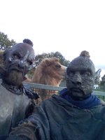 IMG-20190603-WA0043.jpg (124.1 KiB) 6395 mal betrachtet Weils immer schön ist die Maske am Kopf zu sehen, hier ein altes Bild